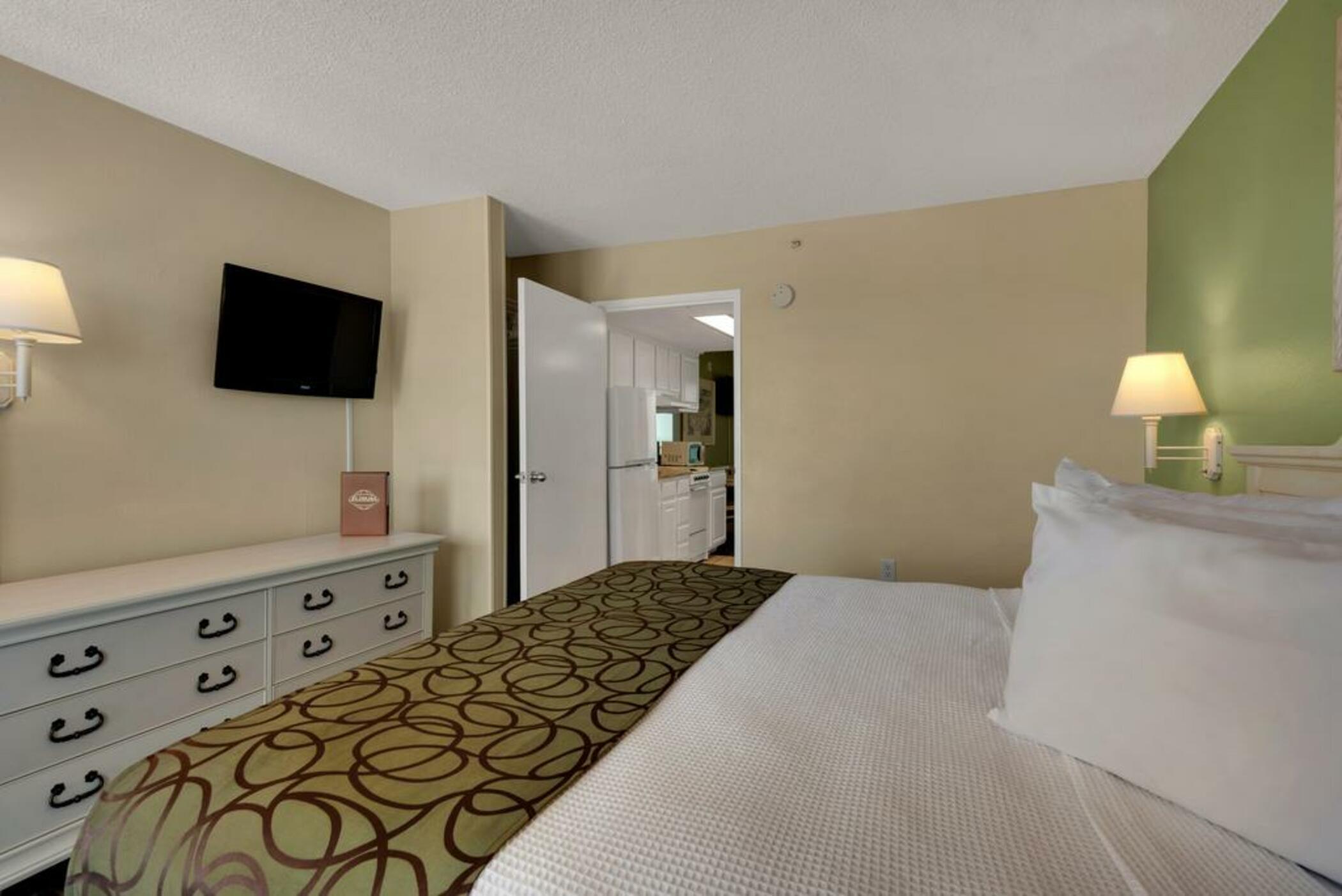 Beachcomber Beachfront Hotel, A By The Sea Hotel 3*