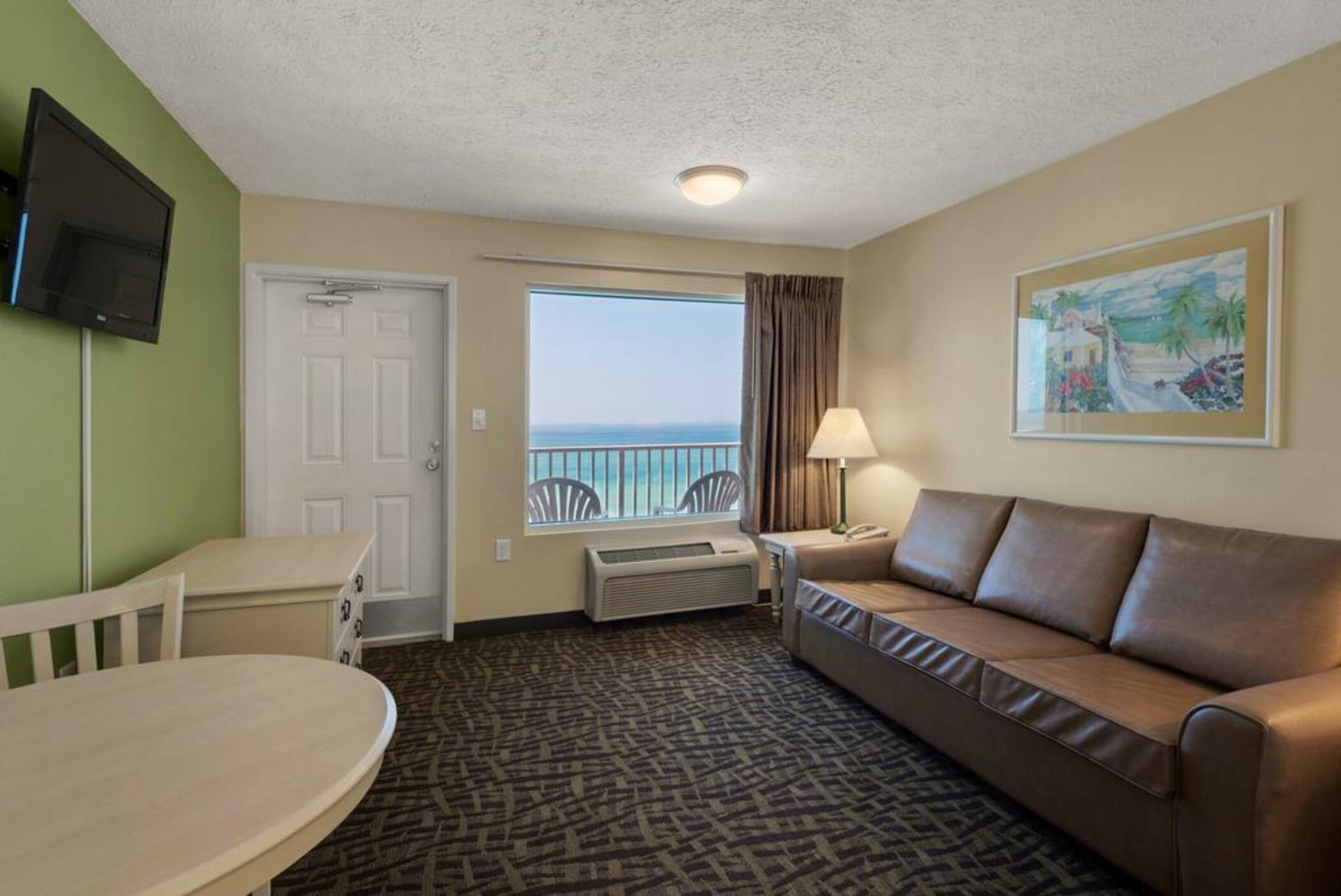 Beachcomber Beachfront Hotel, A By The Sea Hotel Panama City Beach