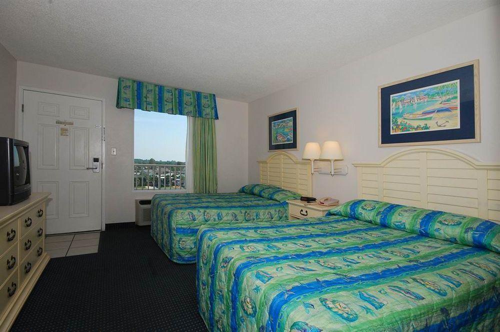 Hotel Beachcomber Beachfront Hotel, A By The Sea Panama City Beach